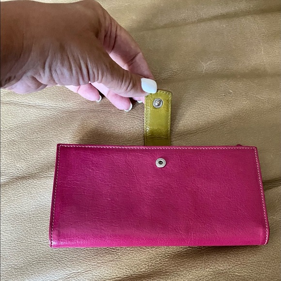 TUSK Pink Leather Wallet - Picture 6 of 6